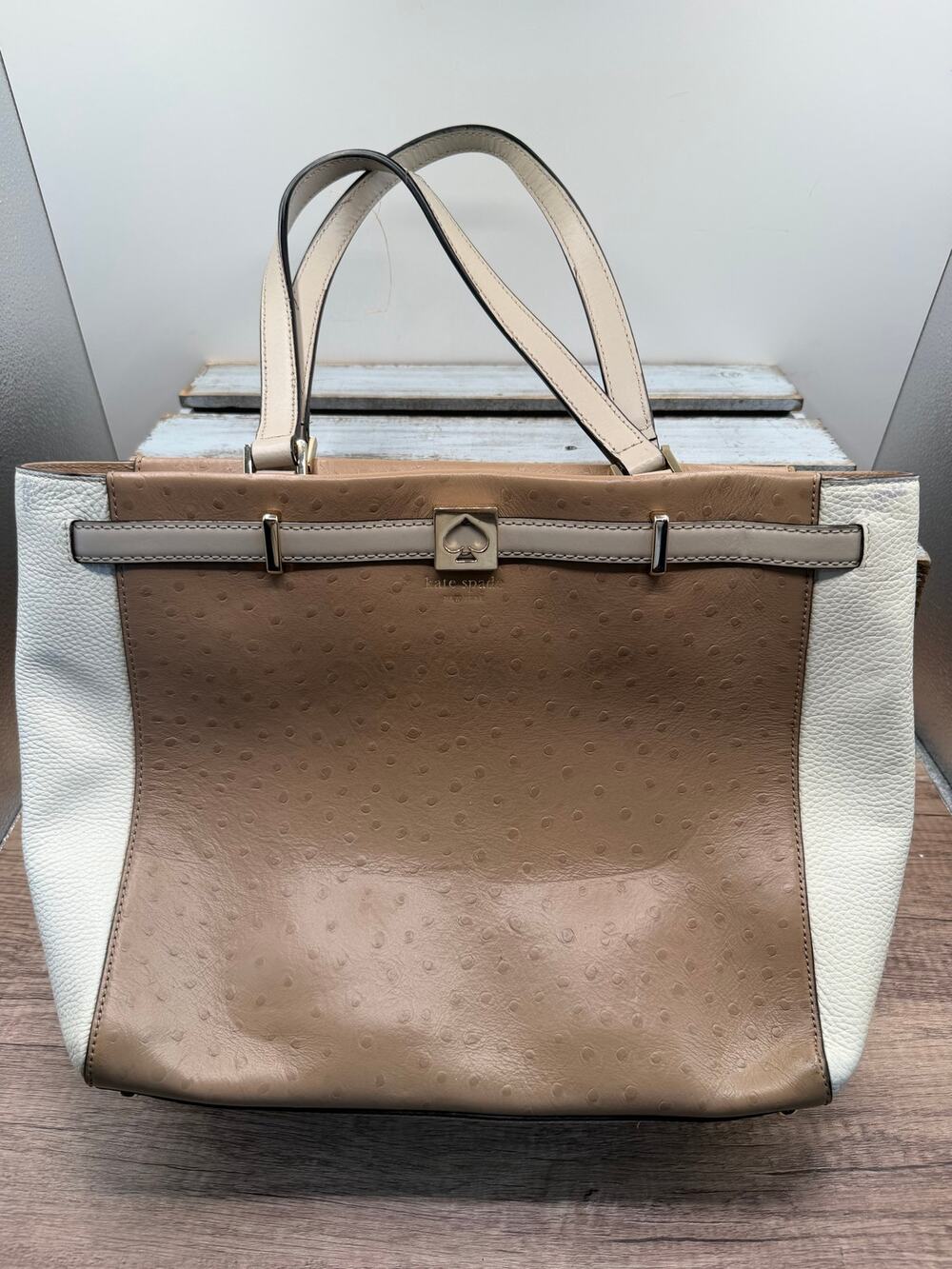 KATE SPADE Two Tone Ostrich Embossed Leather Tote Bag Shoulder Purse -White/Tan